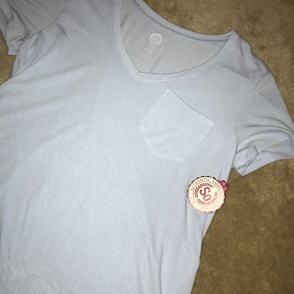 Brand New Kohl’s Blue Stretchy Shirt
